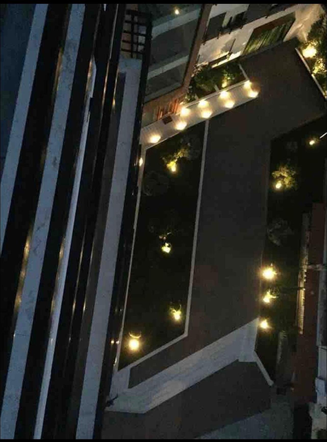 Nemis Apartments In The Centre Of Tirana Four Free Parking 外观 照片